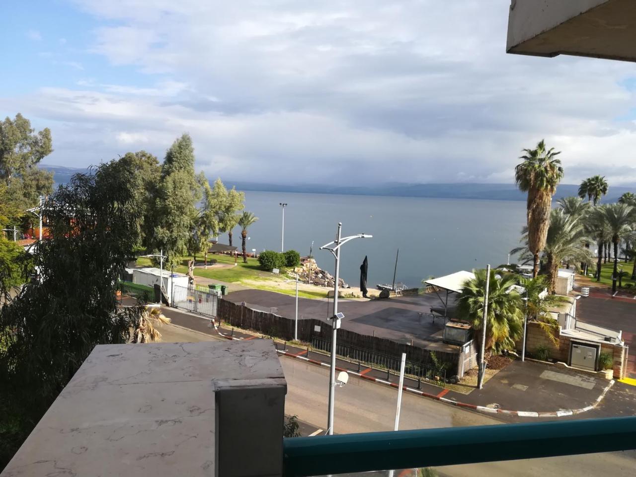 Apartment By The Lake Tiberias Exterior foto